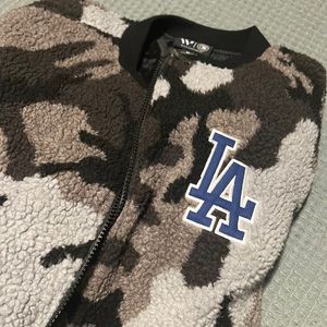 Dodgers Genuine MLB merchandise